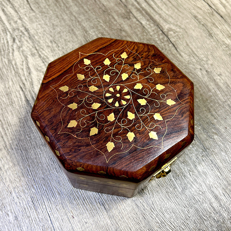 Hand Carved Octagonal Wooden B – Indian Jewelry Watches recenzja i cena