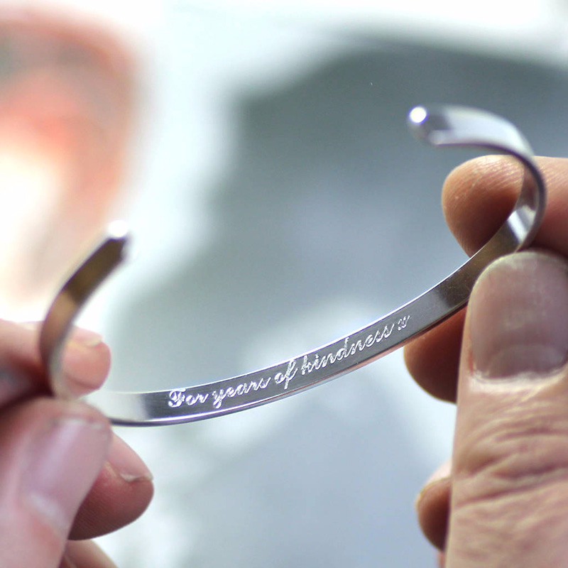 Vnox Dropshipping Customized B – Cuff Bangle Bracelet recenzja i cena