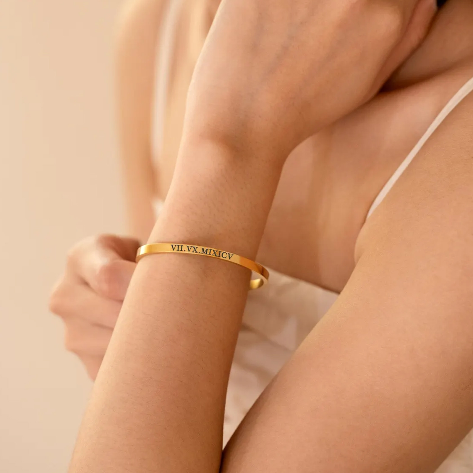 Lemegeton Engraved Name Bracel – Cuff Bangle Bracelet recenzja i cena
