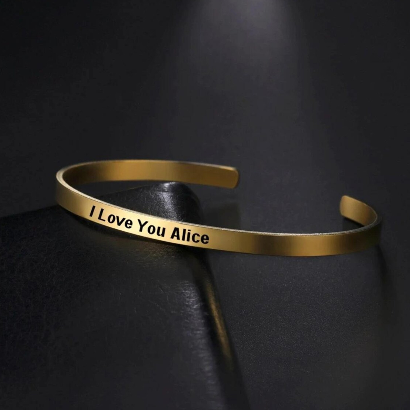 Lemegeton Engraved Name Bracel – Cuff Bangle Bracelet recenzja i cena